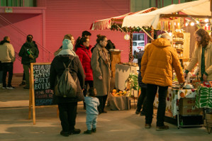 Wintermarkt in den Atelier Gardens 2025