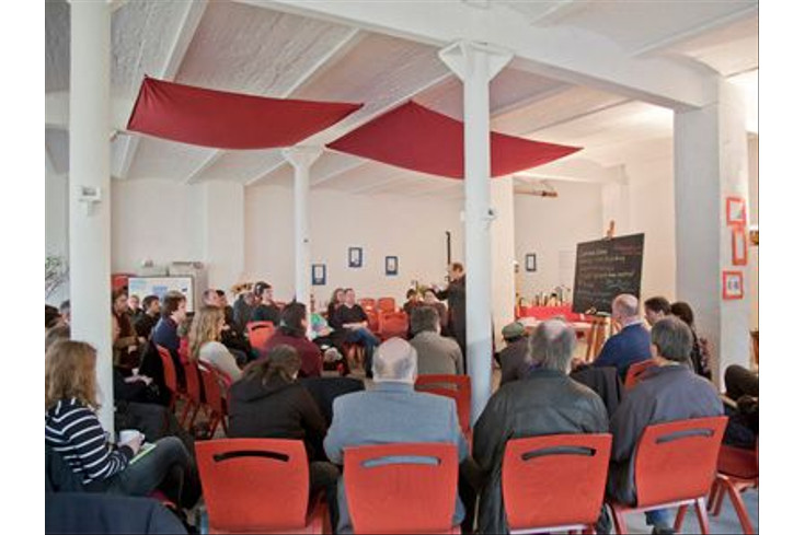 Saal Klein