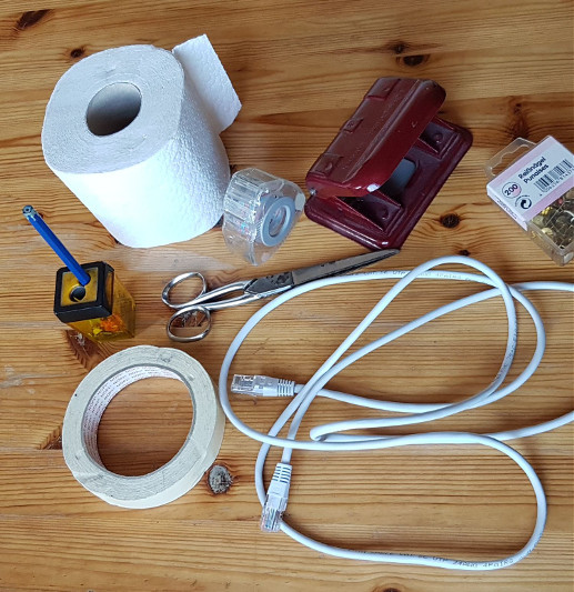 Schere, Spitzer, Kabel, Klopapier Sp